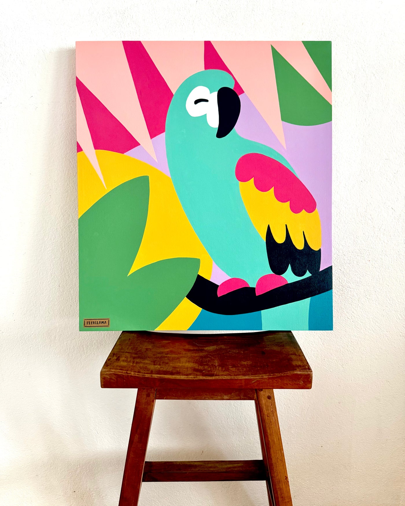 tropical parrot colorful painting by artist pepallama in Costa Rica 