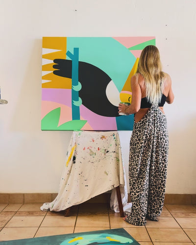 Costa Rica artist muralist Pepa Ivanoff pepallama